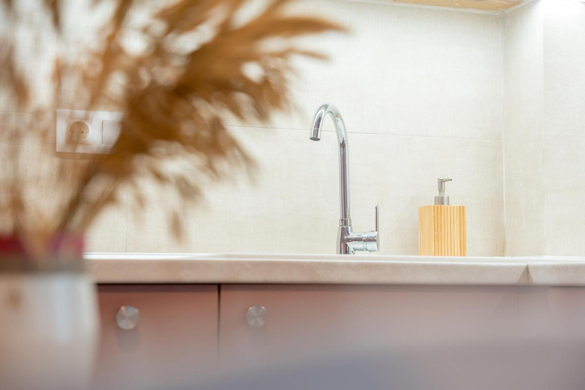 Narciso, Elegant Living Apartment