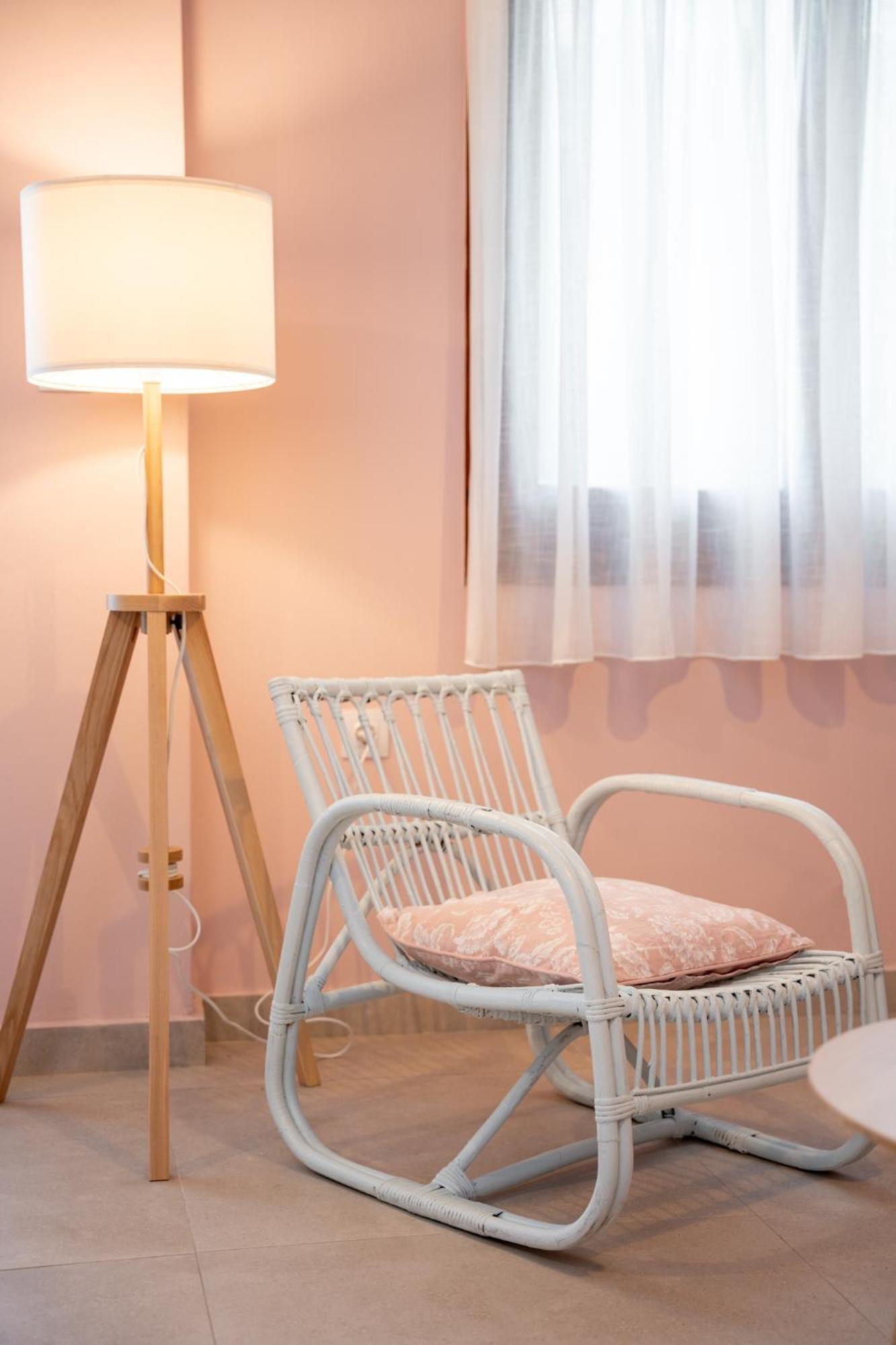 Narciso, Elegant Living Apartment Siviri